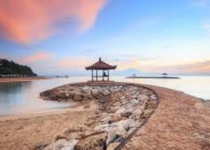 Laghawa Beach Hotel
